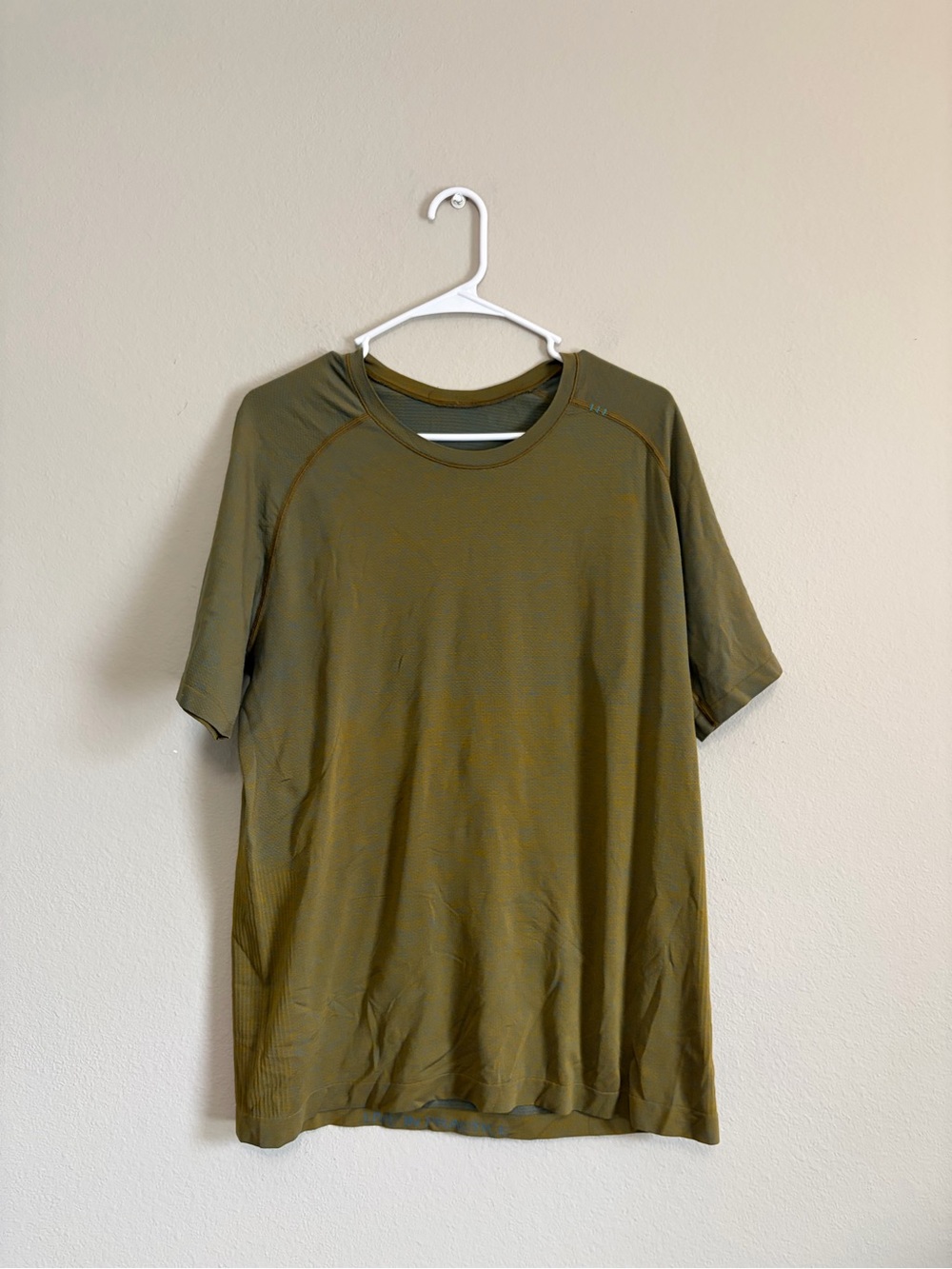 Lululemon Metal Vent Tech Short Sleeve Shirt 2.0 Capture Blue / Gold Spice large